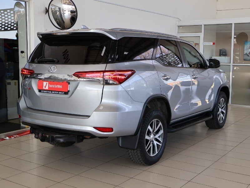 TOYOTA FORTUNER 2.8GD-6 R/B A/T - 16 