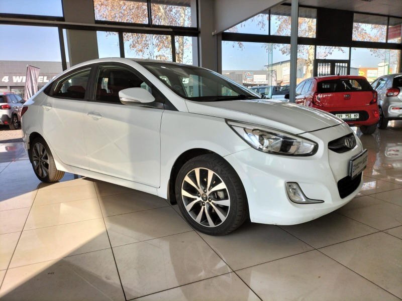 HYUNDAI ACCENT 1.6 GLS/FLUID A/T - 0 