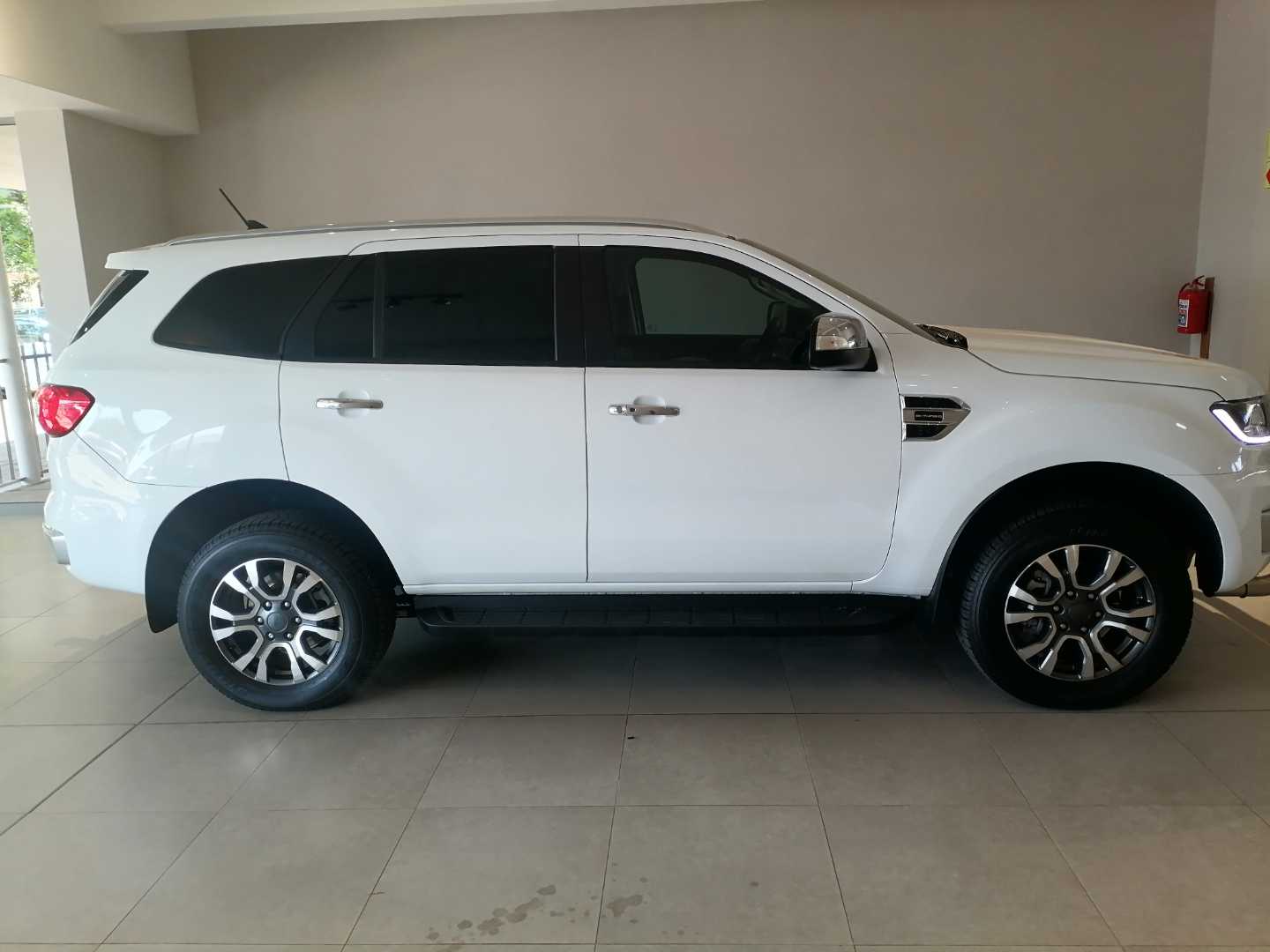 FORD EVEREST 2.0D BI-TURBO XLT A/T - 8 