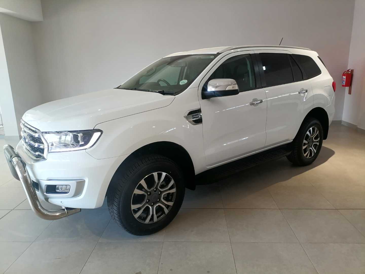 FORD EVEREST 2.0D BI-TURBO XLT A/T - 1 