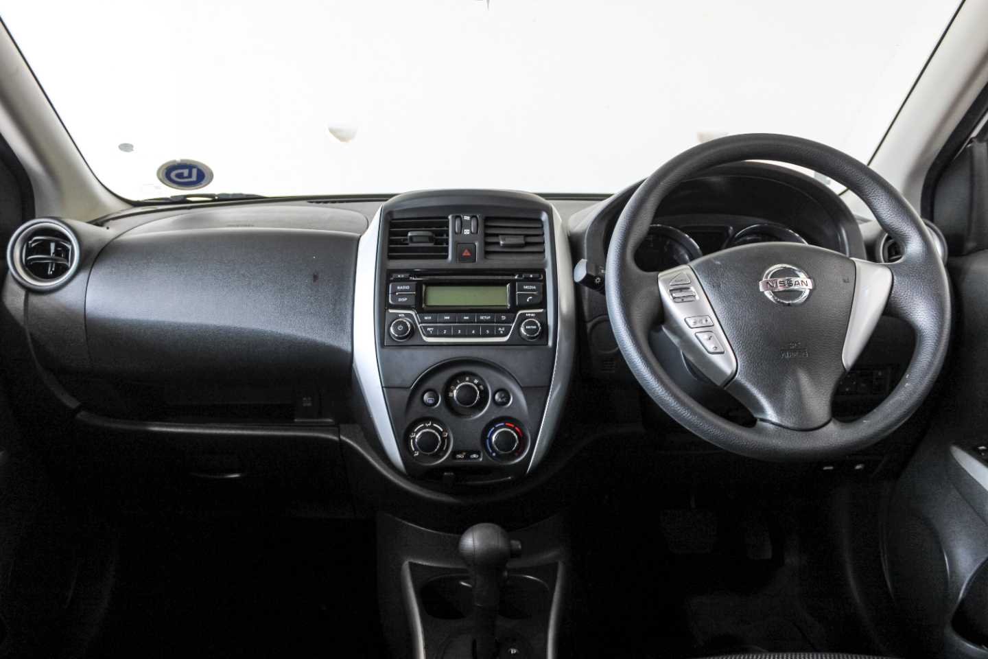 NISSAN ALMERA 1.5 ACENTA A/T - 14 