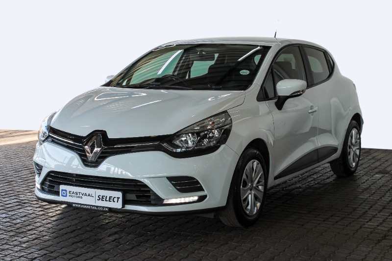 RENAULT CLIO IV 900T AUTHENTIQUE 5DR (66KW) - 3 