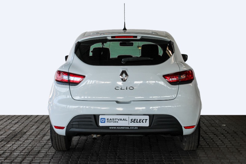 RENAULT CLIO IV 900T AUTHENTIQUE 5DR (66KW) - 1 