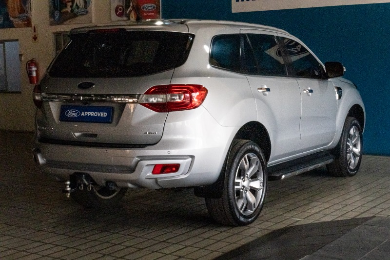 FORD EVEREST 3.2 TDCi LTD 4X4 A/T - 6 