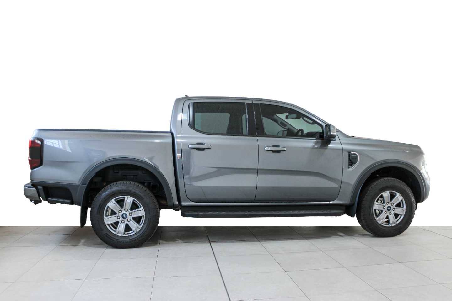 FORD RANGER 2.0D XLT 4X4 A/T D/C P/U - 7 