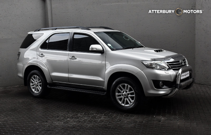 Toyota Fortuner III 3.0 D-4D Raised Body Auto