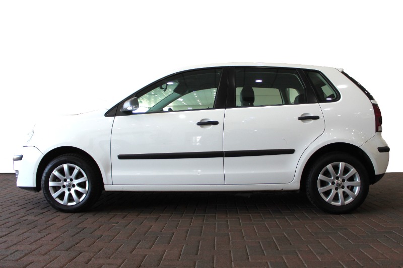 VOLKSWAGEN Polo 1.4 TRENDLINE - 8 