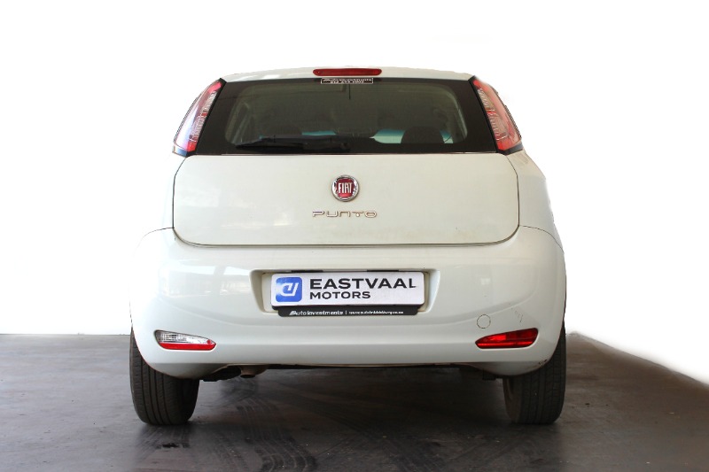 FIAT PUNTO 1.4 EASY 5DR - 3 