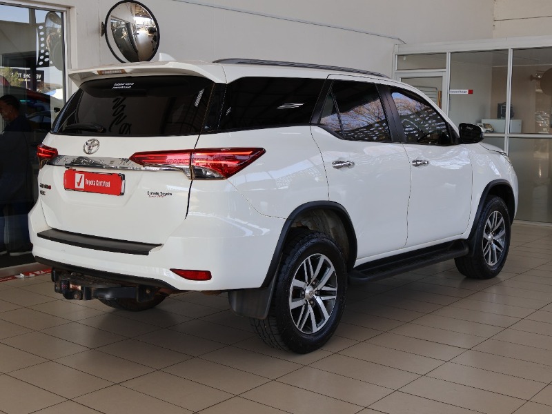 TOYOTA FORTUNER 2.8GD-6 EPIC A/T - 18 