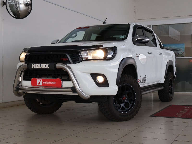 TOYOTA HILUX 2.8 GD-6 RB RAIDER A/T P/U D/C - 21 