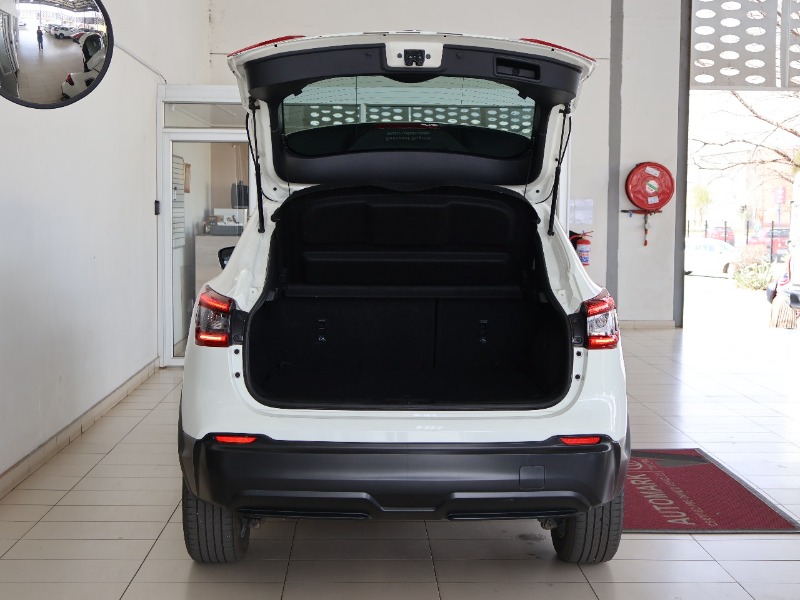 NISSAN QASHQAI 1.2T ACENTA CVT - 6 