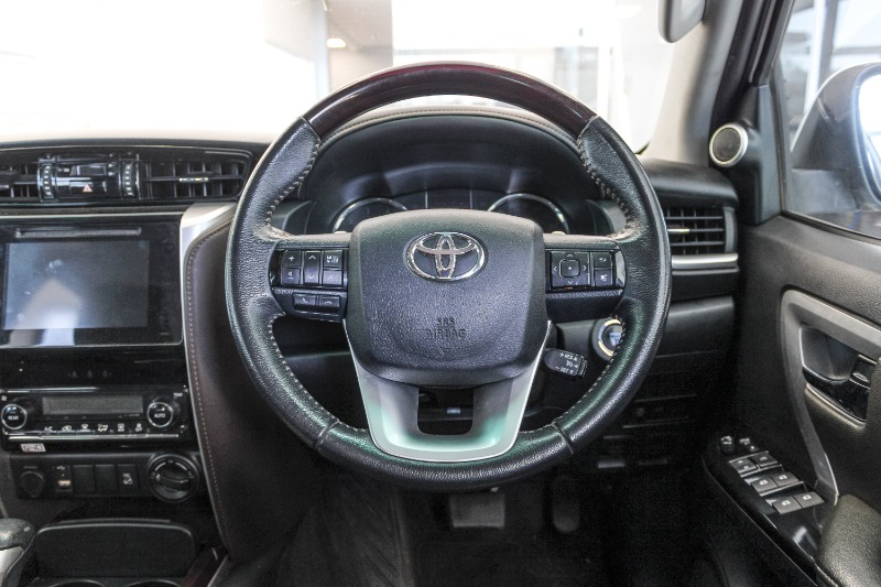 TOYOTA FORTUNER 2.8GD-6 4X4 A/T - 18 