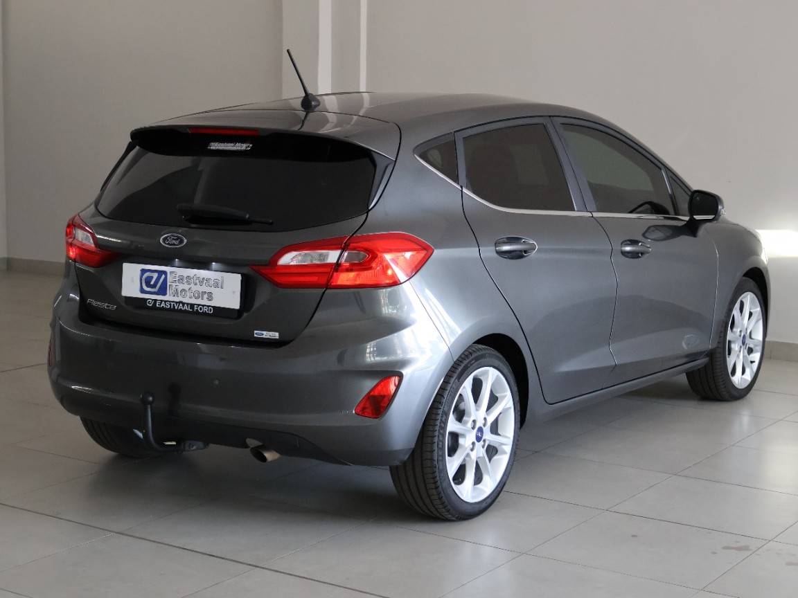 FORD FIESTA 1.0 ECOBOOST TITANIUM 5DR - 17 