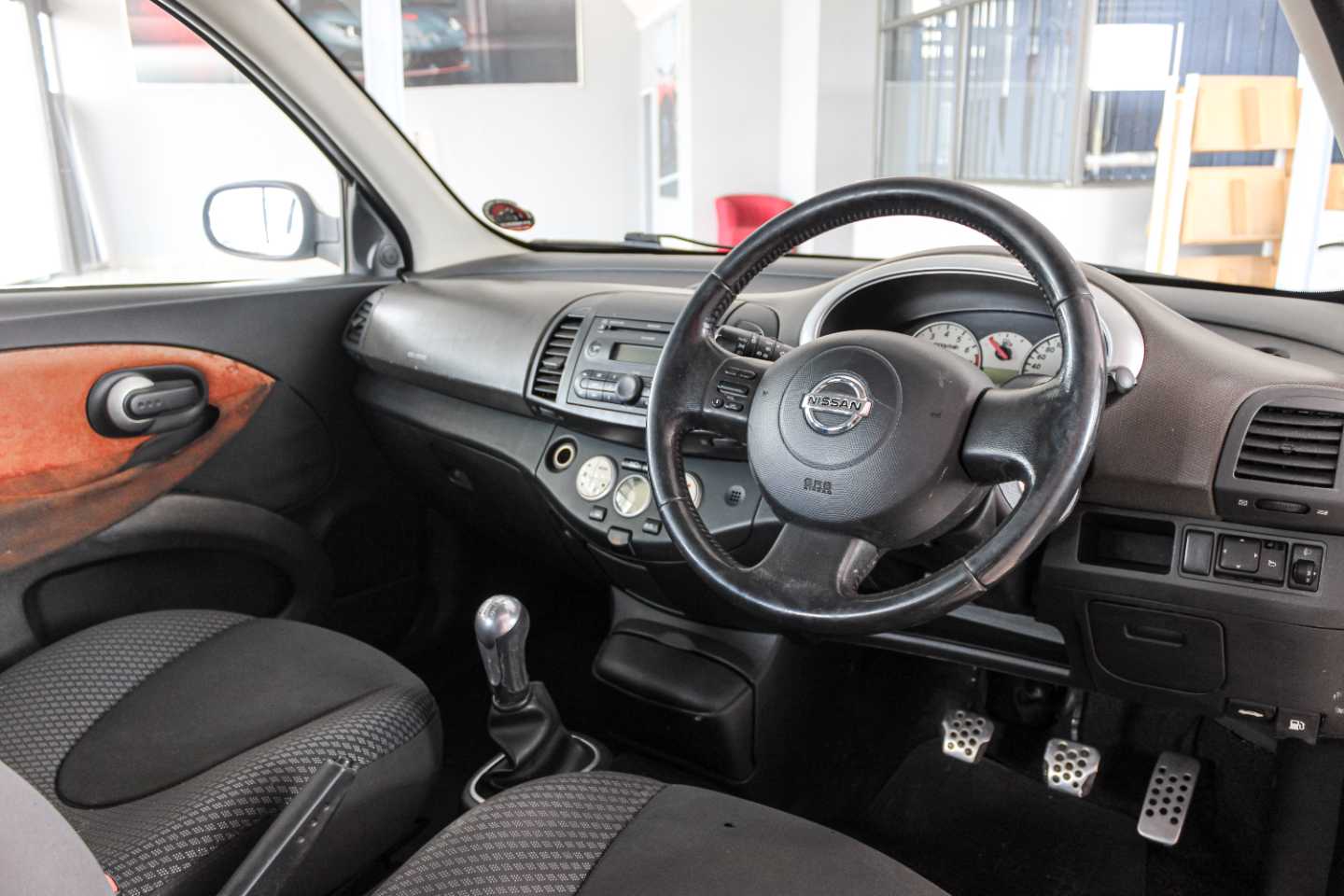 NISSAN MICRA 1.5 dCi TEKNA 3Dr (D66/69) - 17 