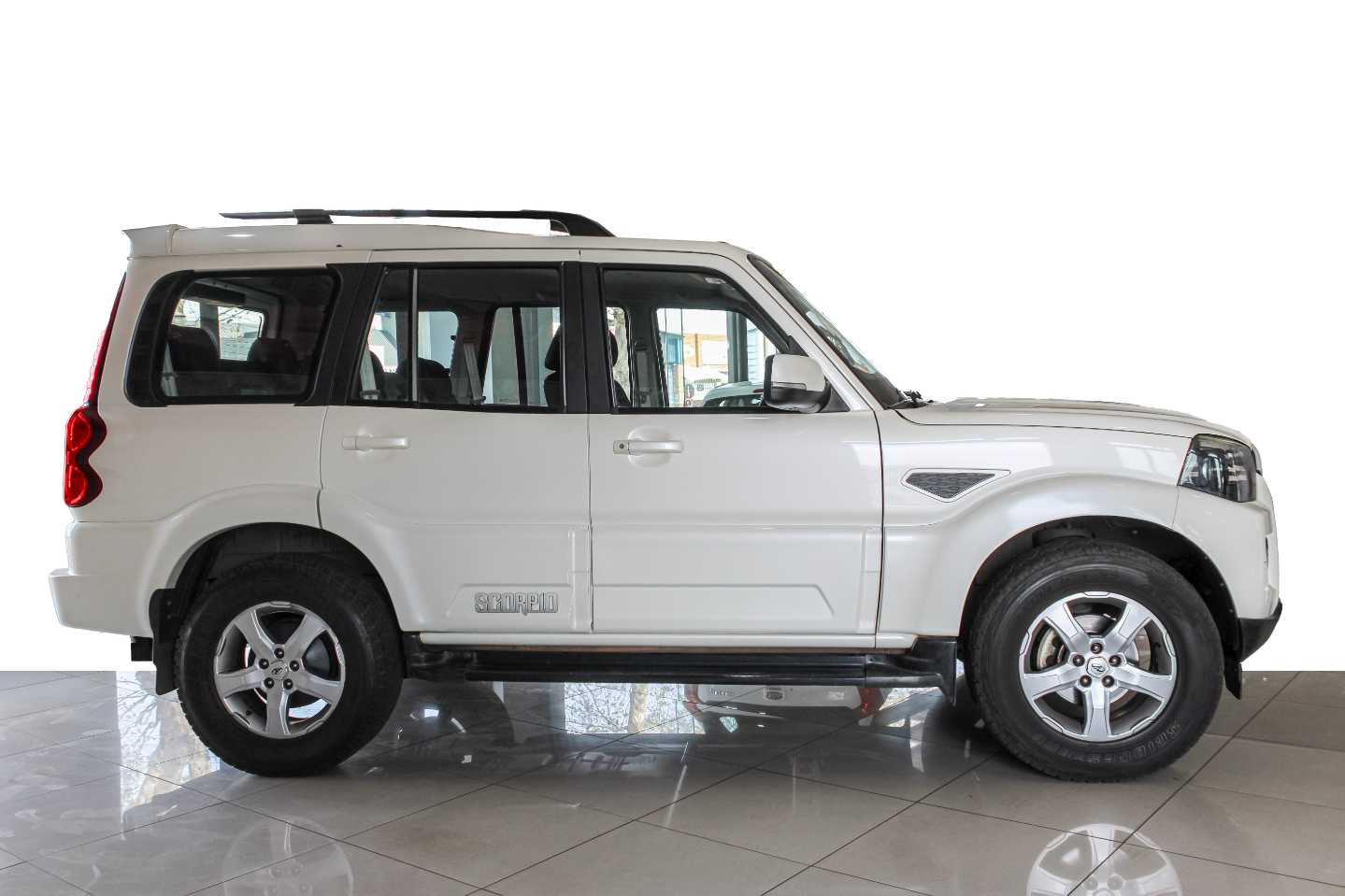 MAHINDRA SCORPIO 2.2TD (S11) - 11 