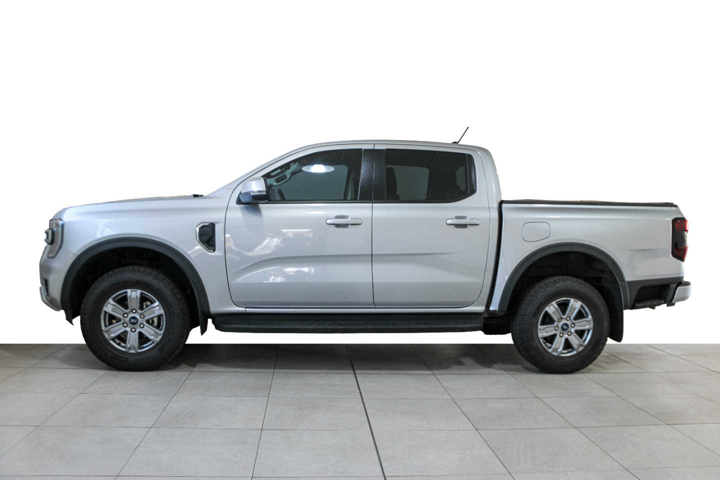 FORD RANGER 2.0D XLT 4X4 A/T D/C P/U - 3 