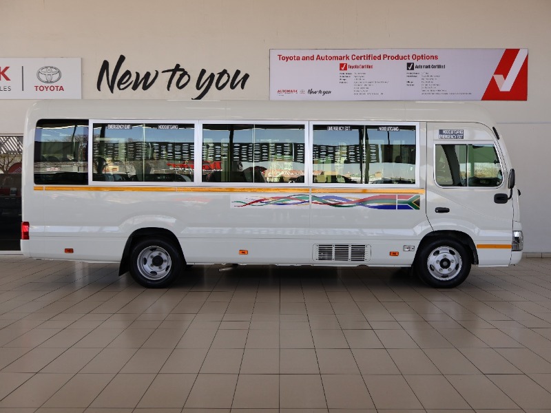 TOYOTA COASTER COASTER 4.0D 23 SEATER B/S - 1 