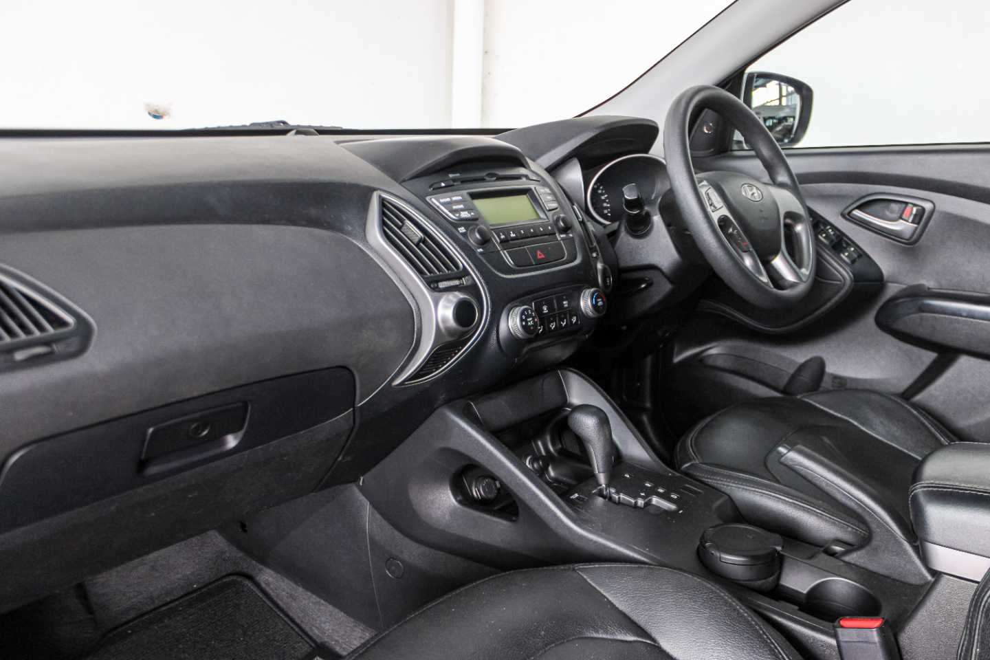 HYUNDAI iX35 2.0 PREMIUM A/T - 15 