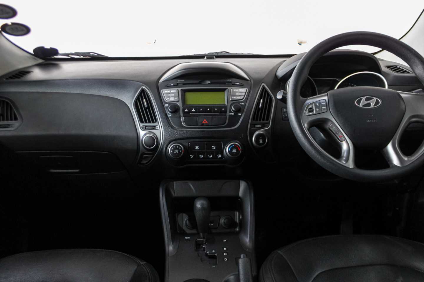 HYUNDAI iX35 2.0 PREMIUM A/T - 12 