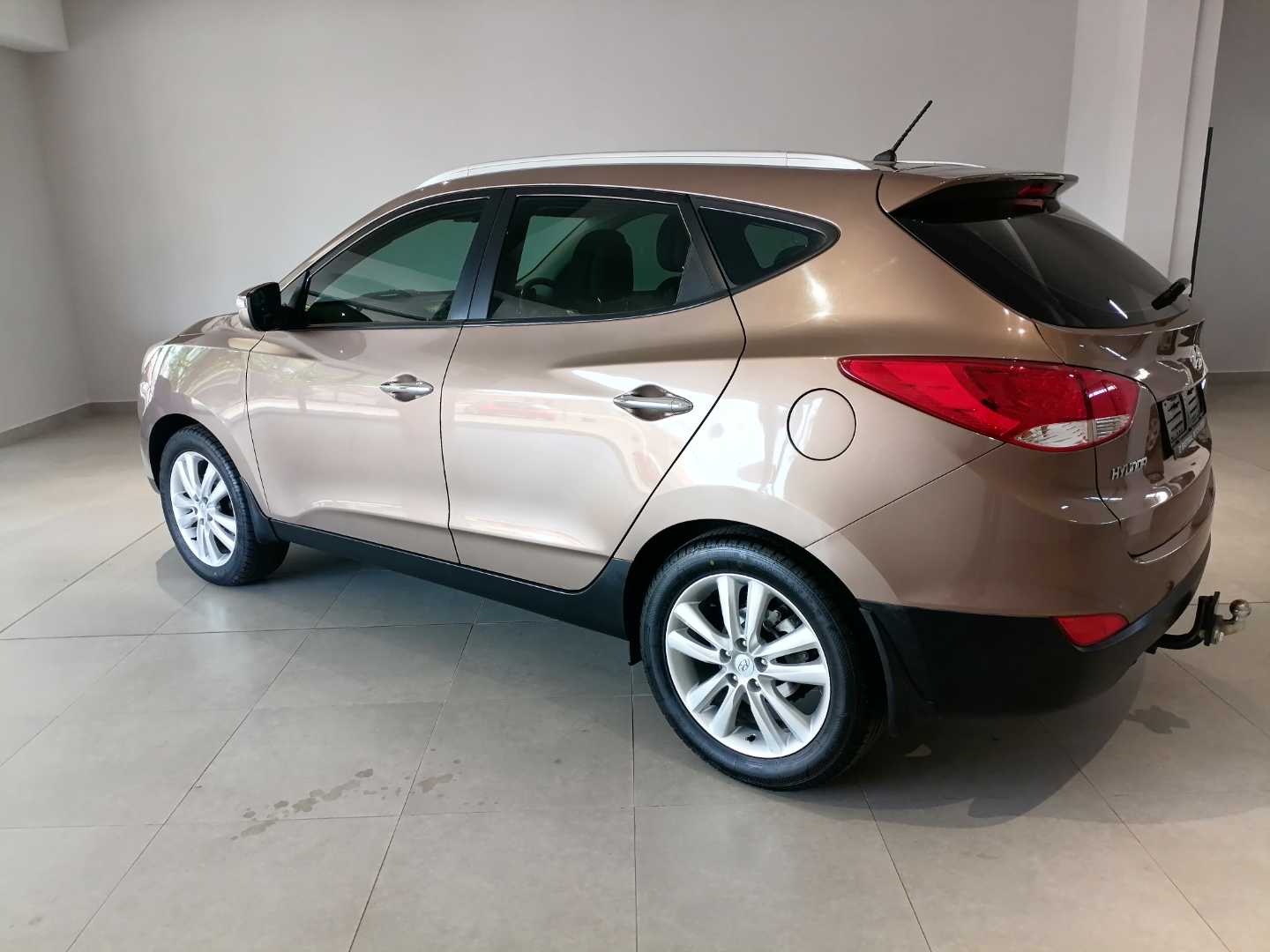 HYUNDAI iX35 2.0 GLS/EXECUTIVE A/T - 1 