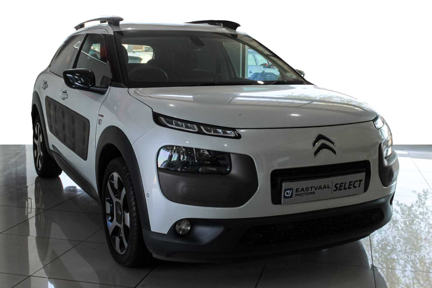 CITROEN C4 CACTUS 1.2T PURETECH SHINE (81KW) for Sale in South Africa