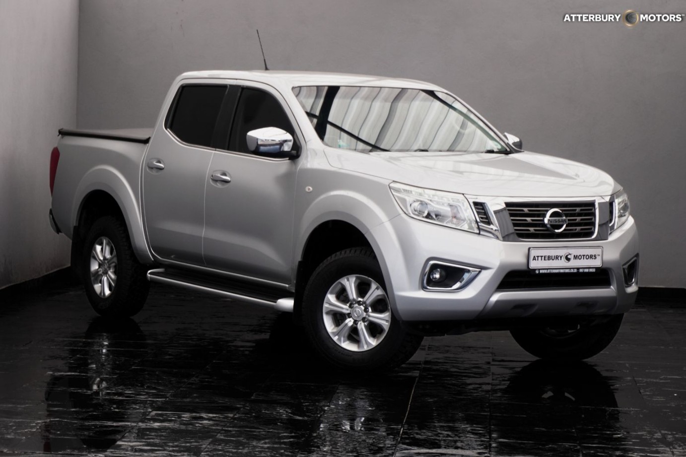 Nissan Navara 2.3D Double Cab SE Auto