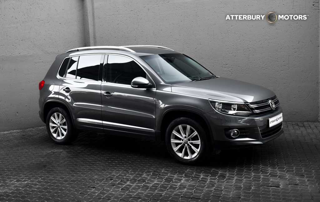 Volkswagen (VW) Tiguan II 2.0 TDi 4Motion Sport and Style DSG