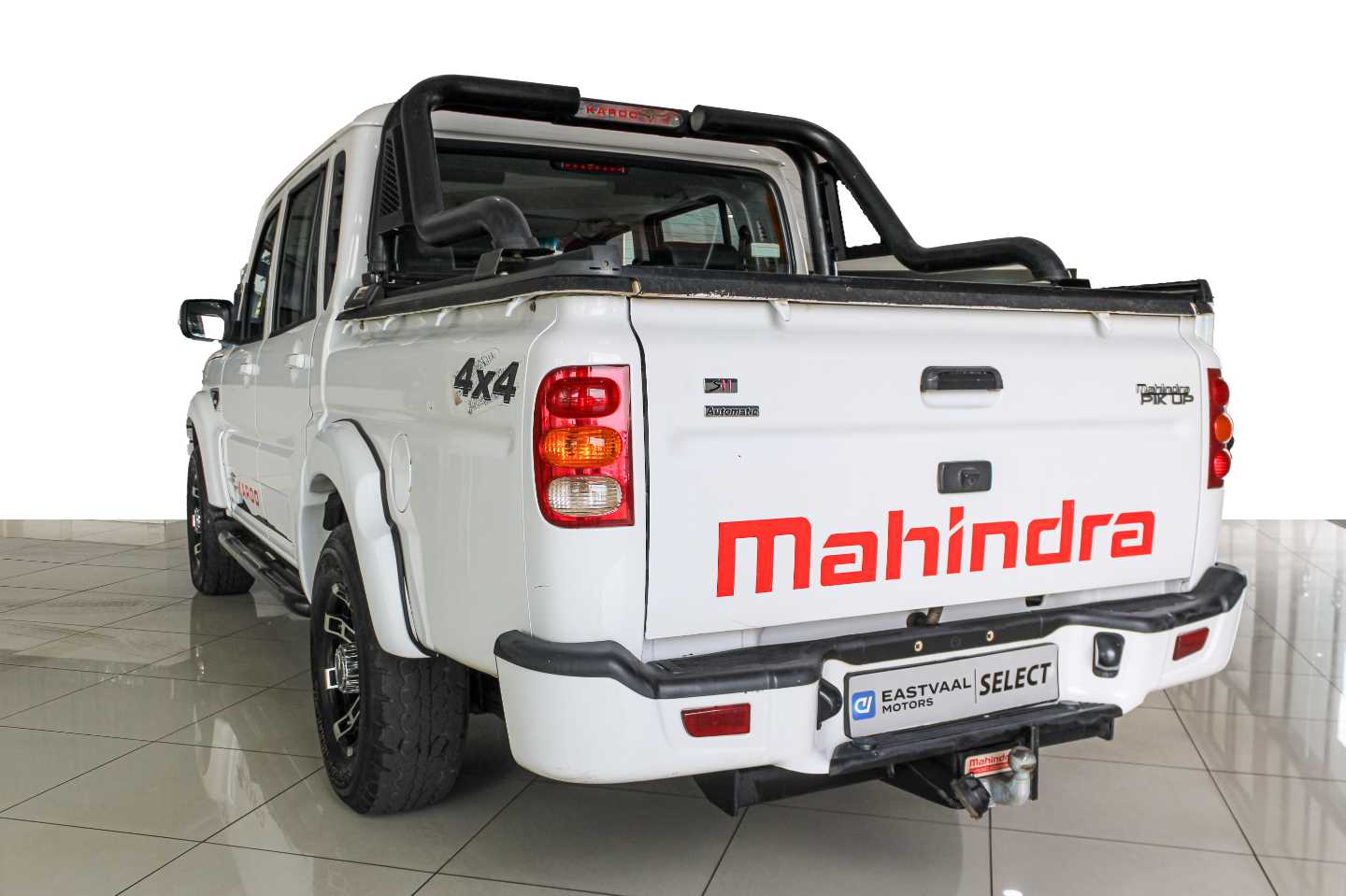 MAHINDRA PIK UP 2.2 MHAWK S11 4X4 A/T P/U D/C - 10 