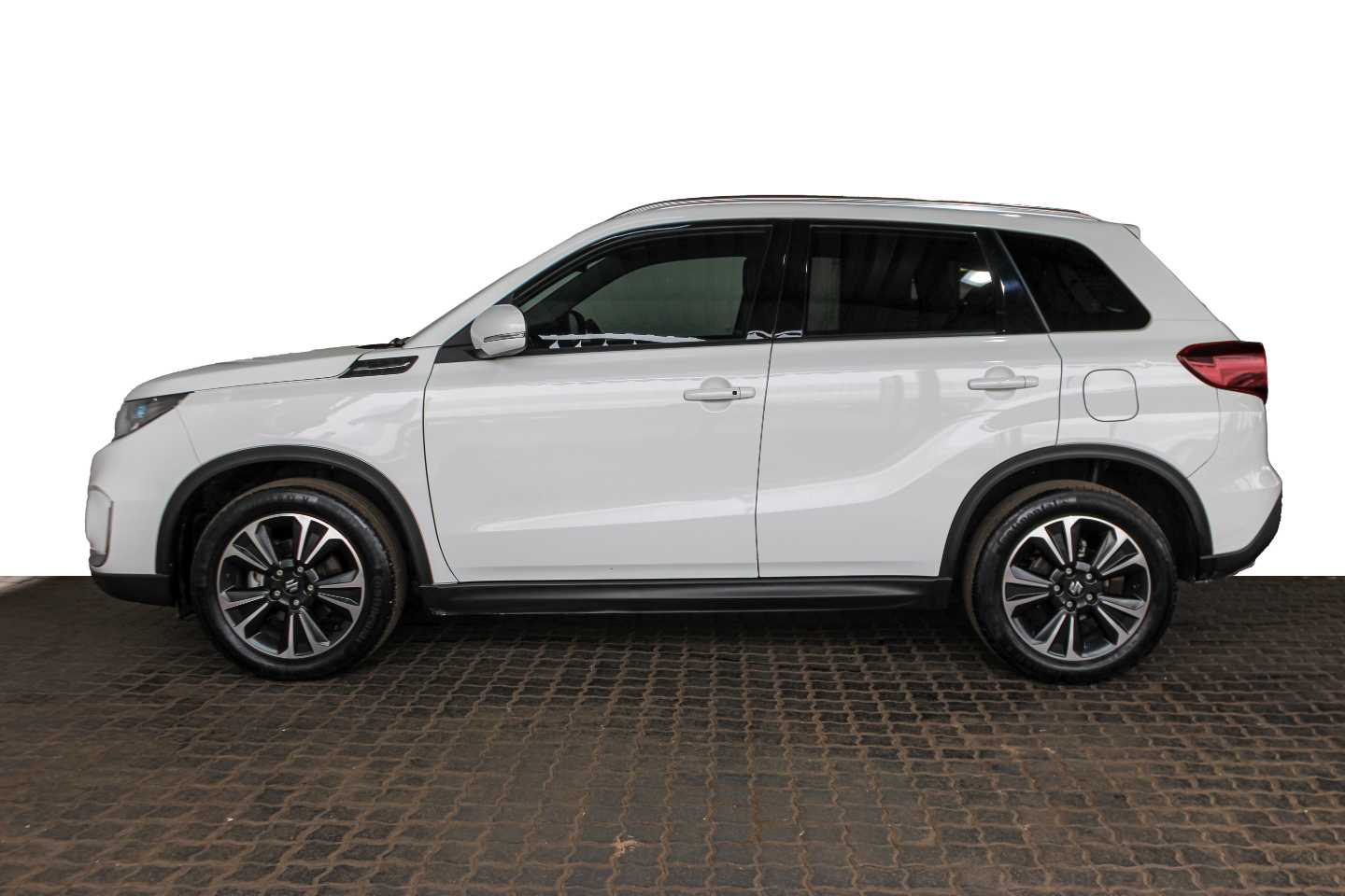 SUZUKI VITARA 1.4T GLX A/T - 8 