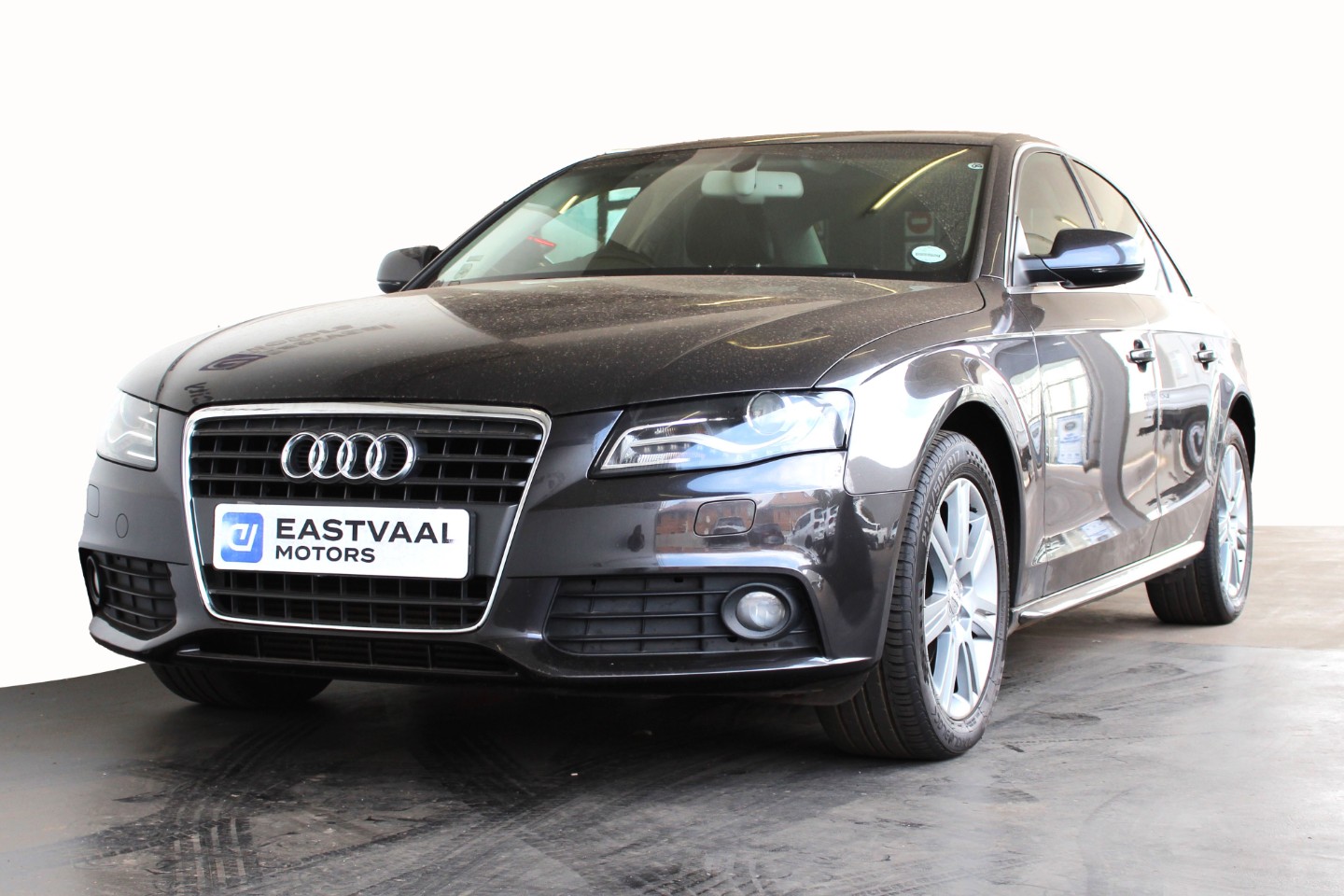 AUDI A4 2.0 TFSI AMB AVANT MULTI 155kw(B8) - 2 