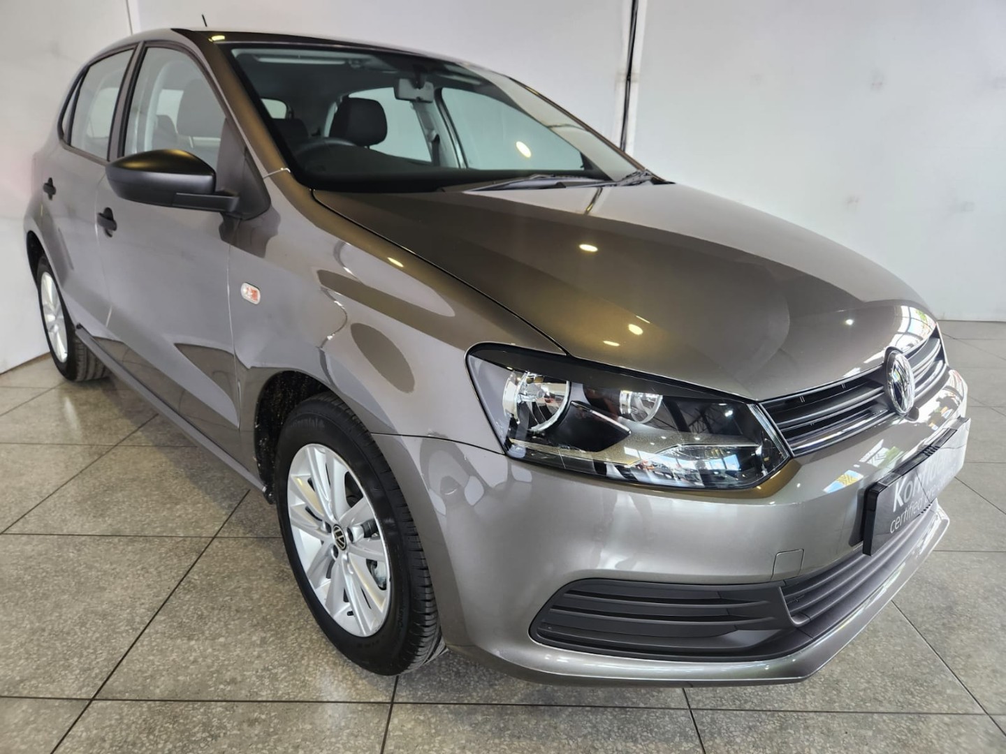 Volkswagen (VW) Polo Vivo 1.4 Hatch Trendline 5 Door