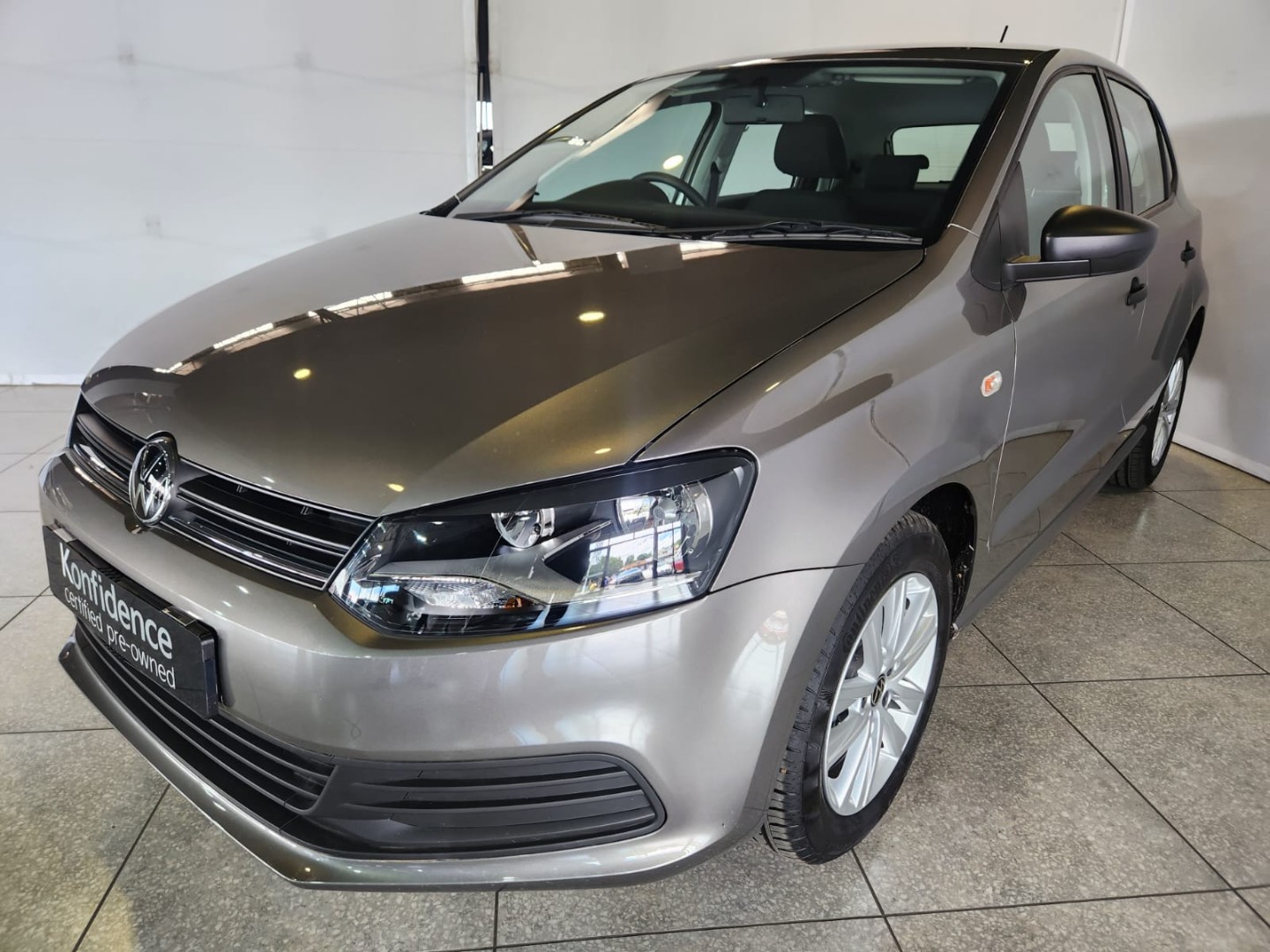 Volkswagen (VW) Polo Vivo 1.4 Hatch Trendline 5 Door