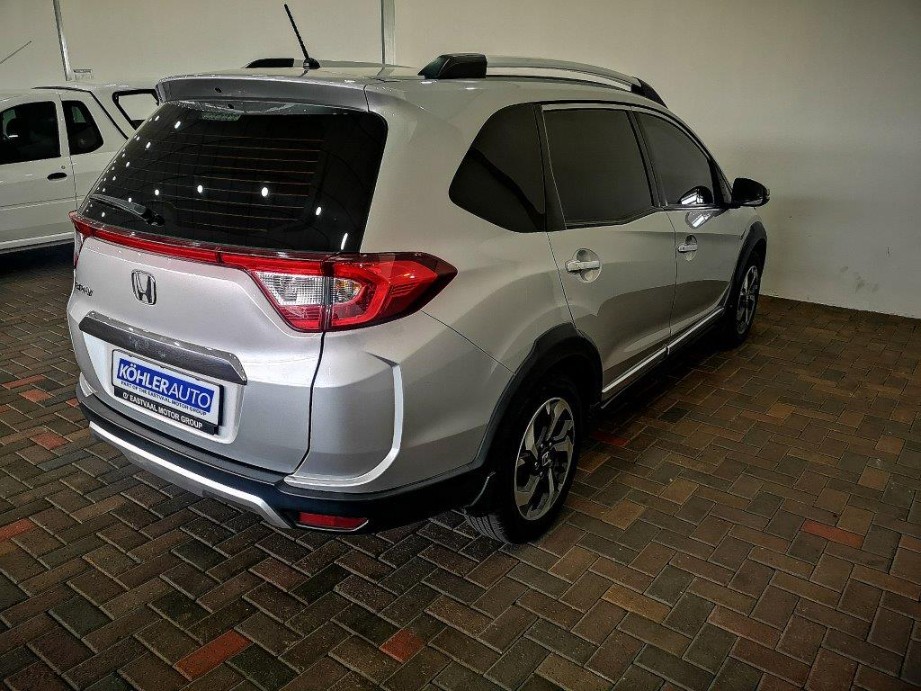 HONDA BR-V 1.5 ELEGANCE CVT - 8 