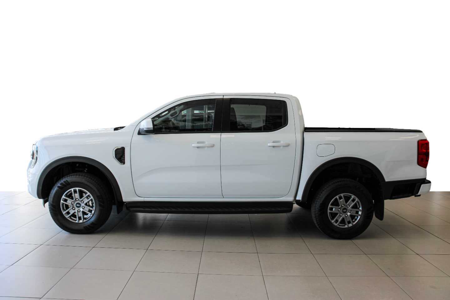 FORD RANGER 2.0D XLT 4X4 A/T D/C P/U - 1 