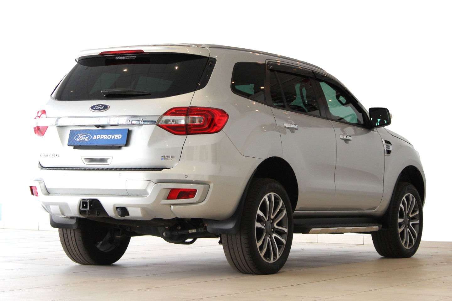 FORD EVEREST 2.0D BI-TURBO LTD 4X4 A/T - 5 