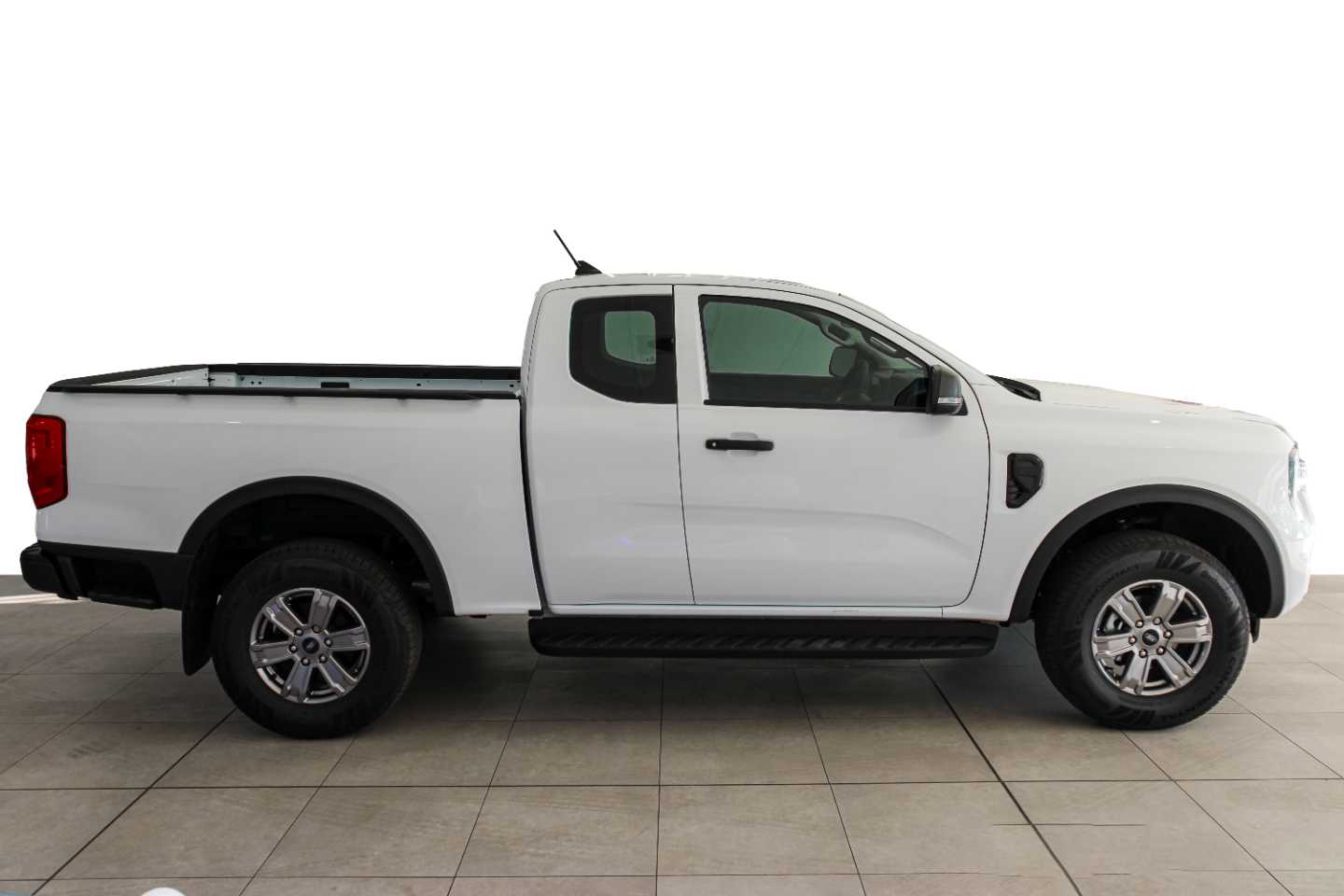 FORD RANGER 2.0D XL HR A/T SUPER CAB P/U - 7 