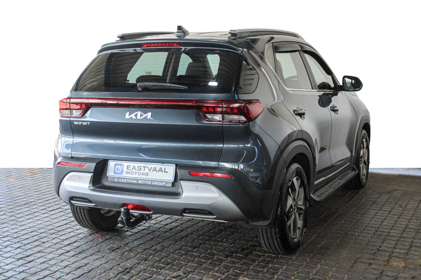 KIA SONET 1.0T EX+ A/T - 12 