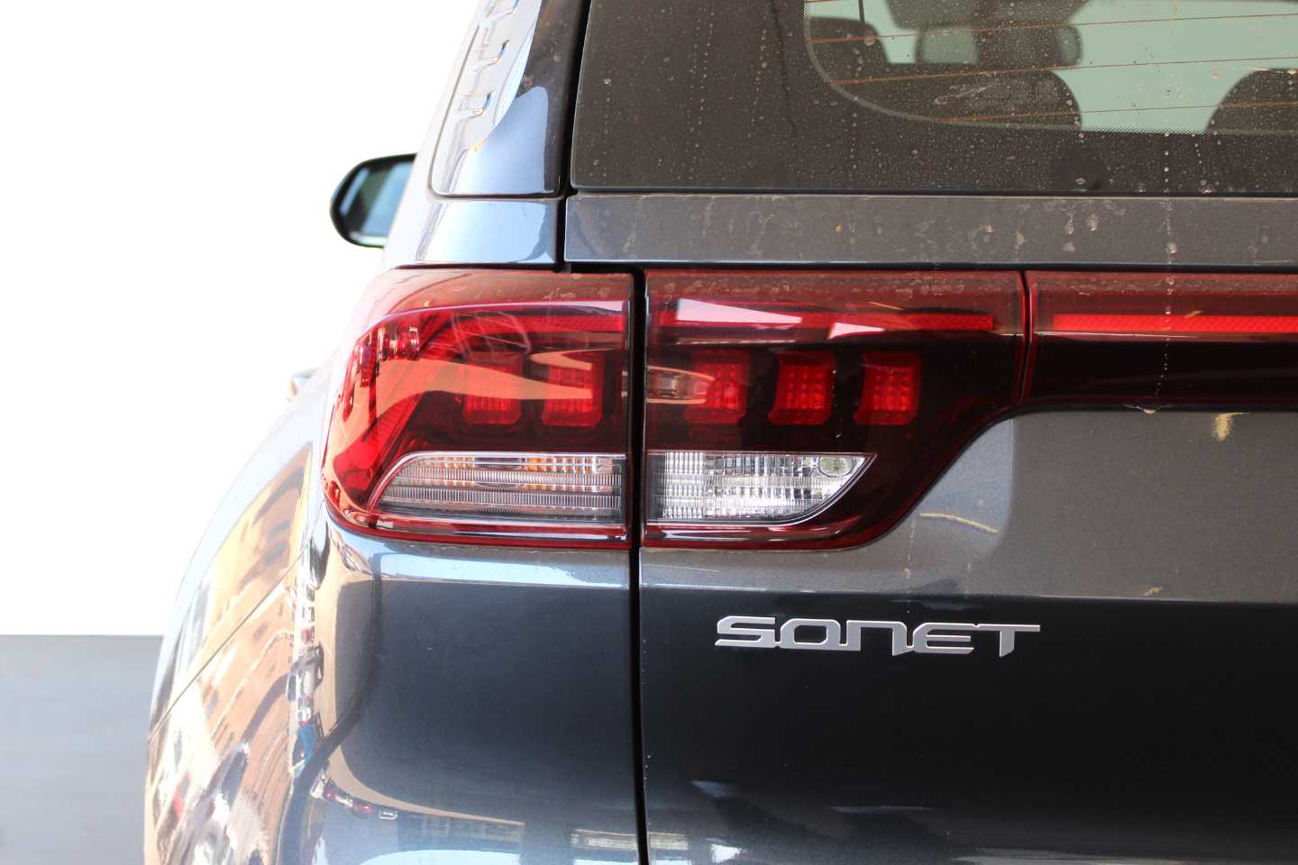 KIA SONET 1.0T EX+ A/T - 6 