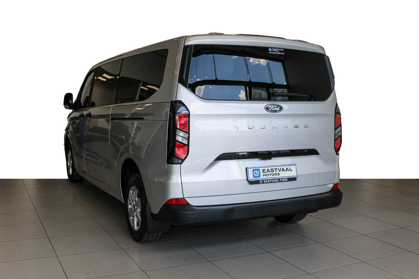 FORD TOURNEO CUSTOM 2.0TDCI LWB TREND A/T - 3 