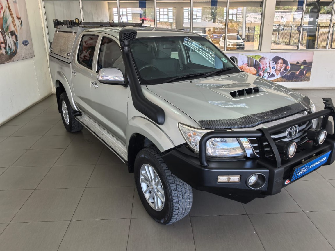 Toyota Hilux ( II) 3.0 D-4D Raider 4X4 Double Cab Auto