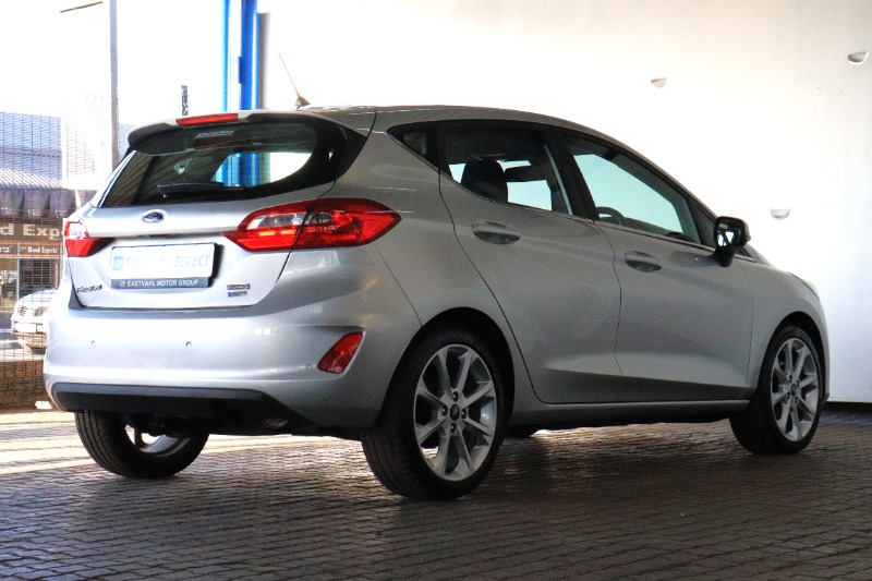 FORD FIESTA 1.0 ECOBOOST TITANIUM A/T 5DR - 4 