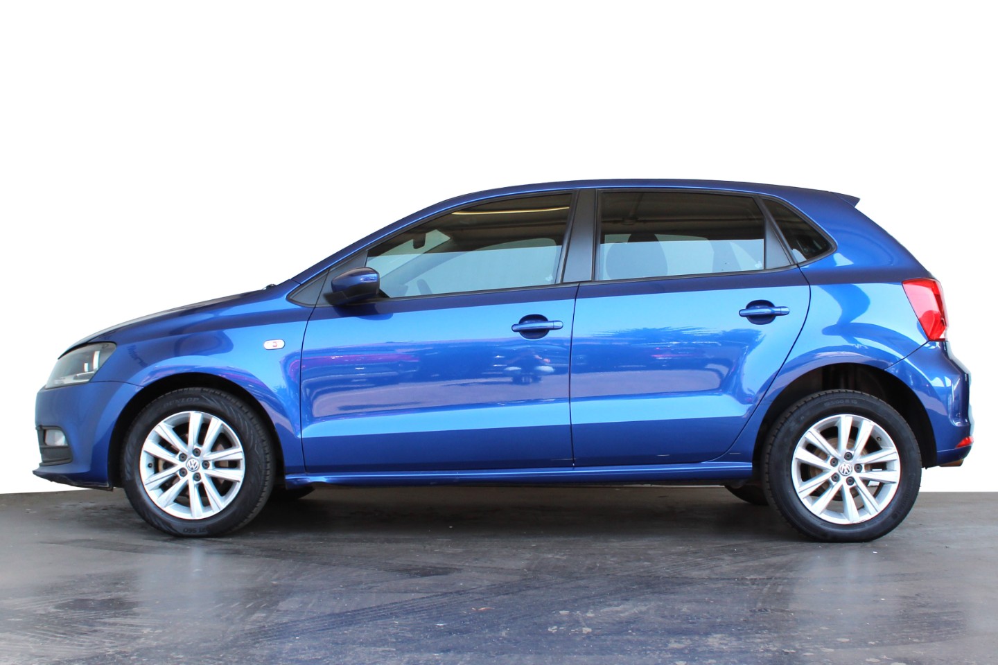 VOLKSWAGEN POLO VIVO 1.6 COMFORTLINE TIP (5DR) - 9 