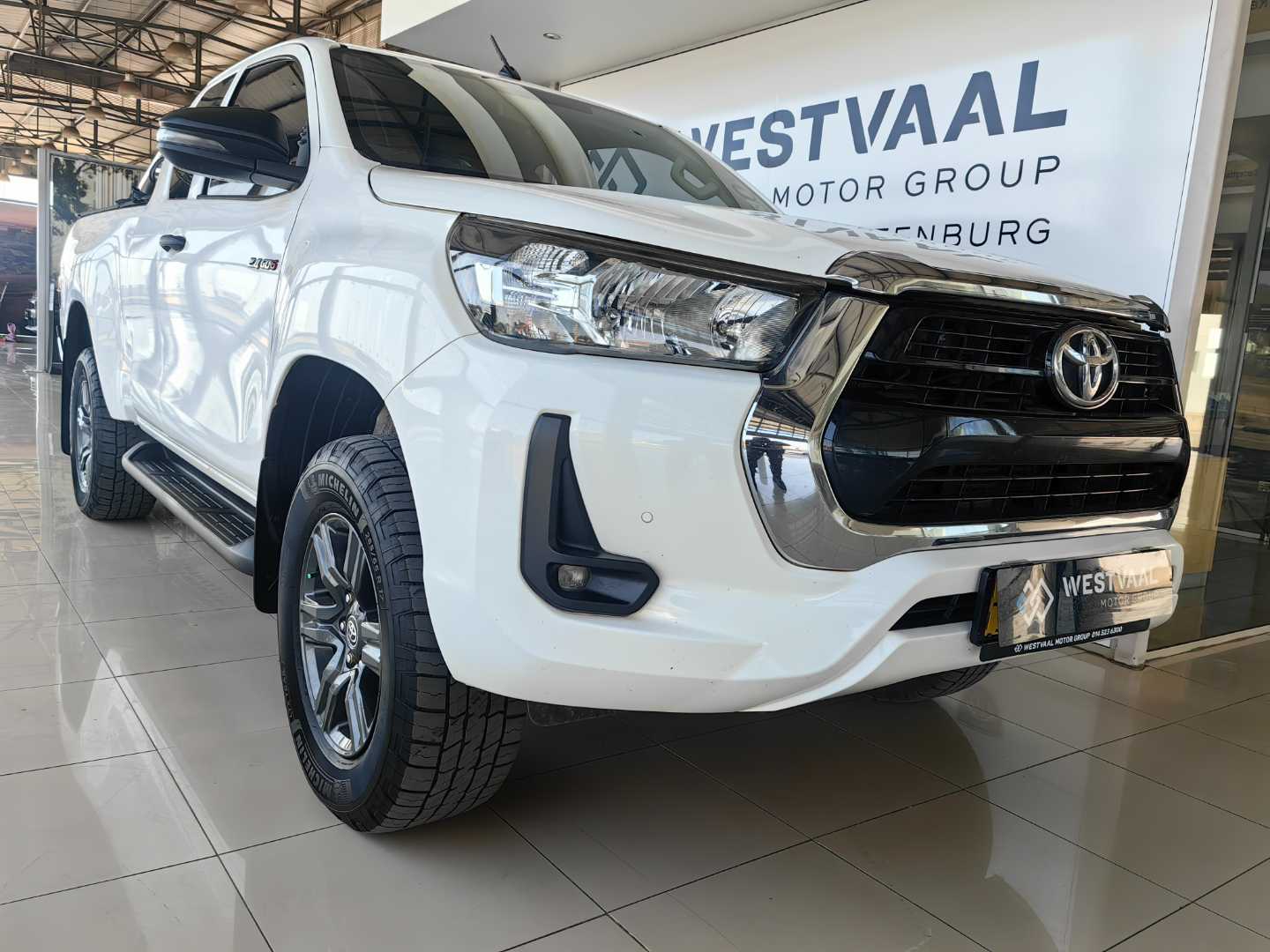 Toyota Hilux 2.4 GD-6 RB Raider Extra Cab Auto