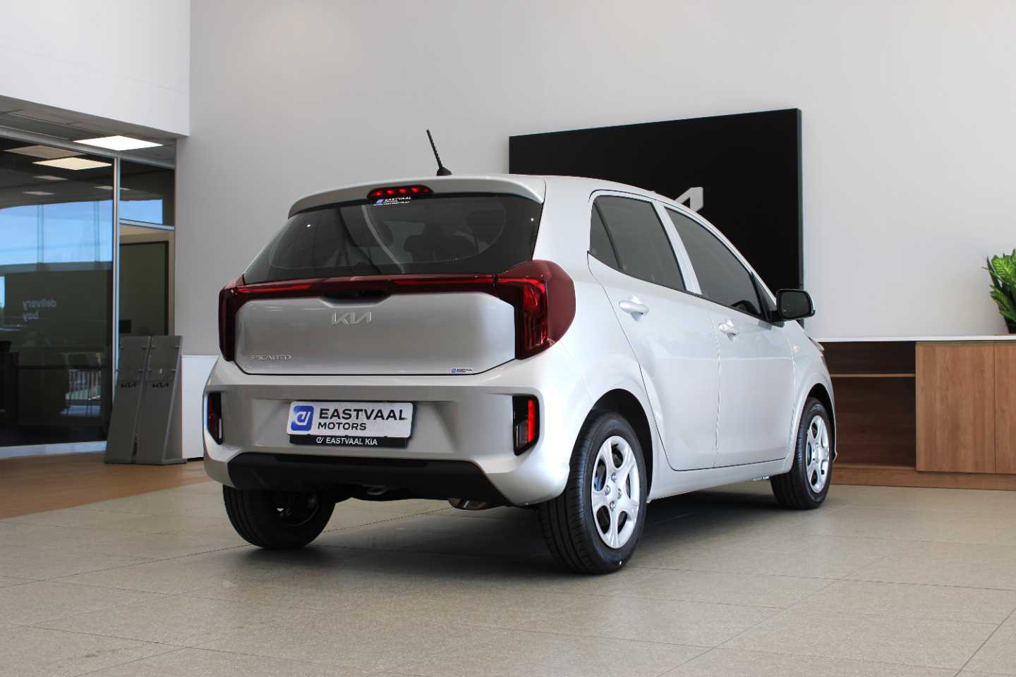 KIA PICANTO 1.0 LX - 6 