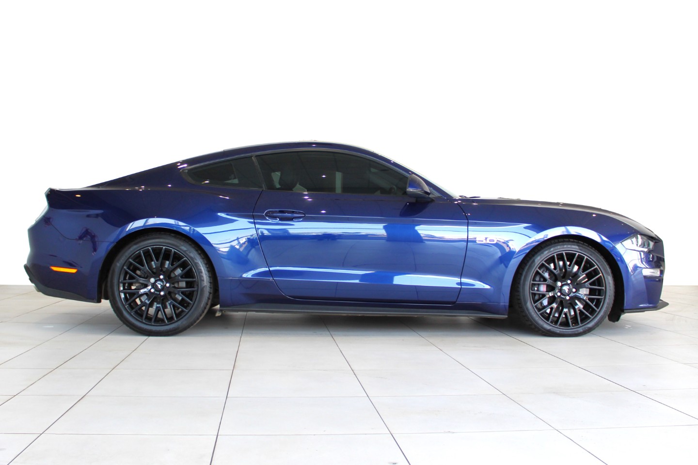 FORD MUSTANG 5.0 GT A/T - 7 