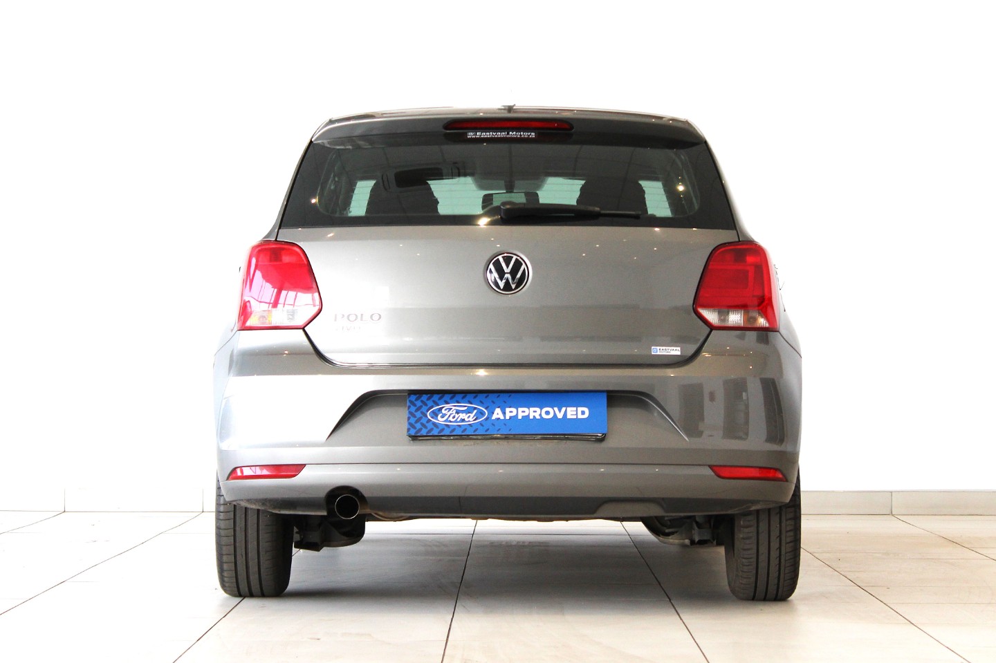 VOLKSWAGEN POLO VIVO 1.4 TRENDLINE (5DR) - 5 