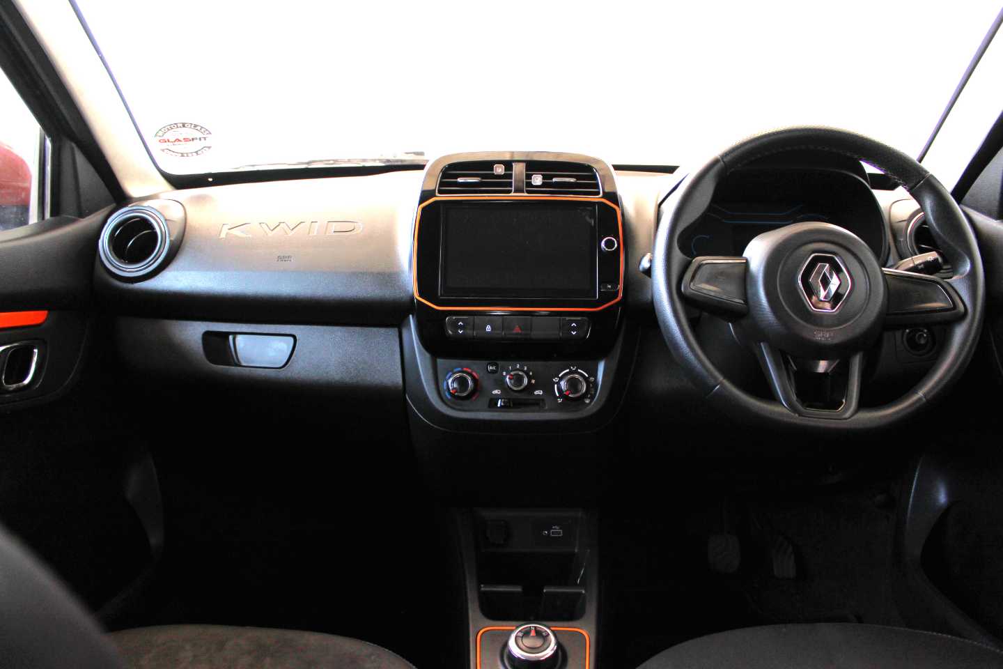 RENAULT KWID 1.0 CLIMBER 5DR AMT - 15 