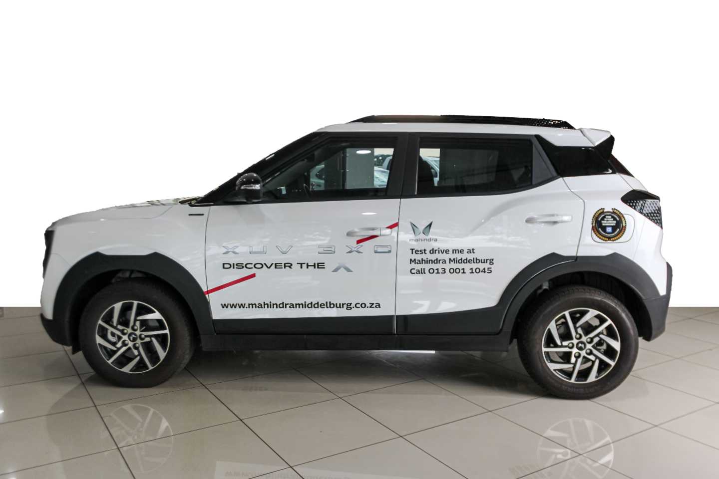 MAHINDRA XUV3XO 1.2T AX5L A/T - 3 