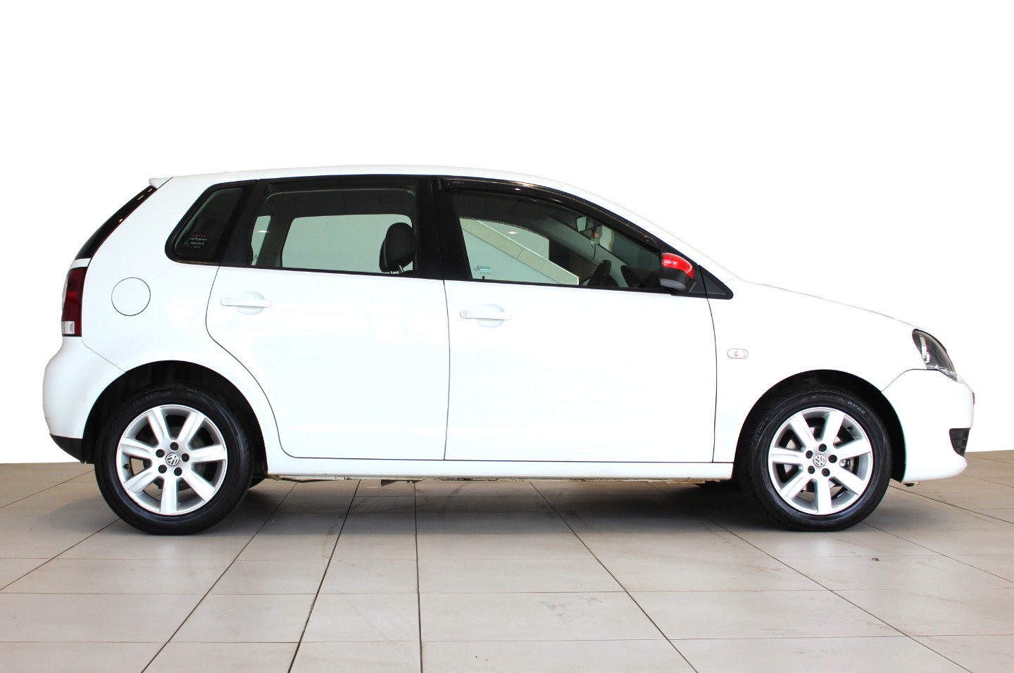 VOLKSWAGEN POLO VIVO GP 1.4 TRENDLINE 5DR - 7 