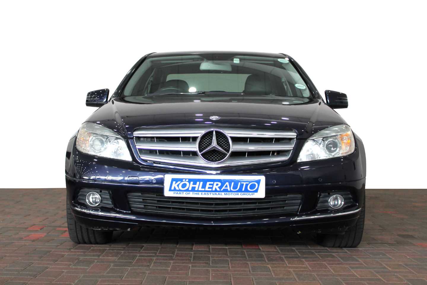 MERCEDES-BENZ C CLASS SEDAN C200 CGI BE CLASSIC A/T - 5 